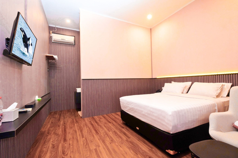 Bedroom 14
