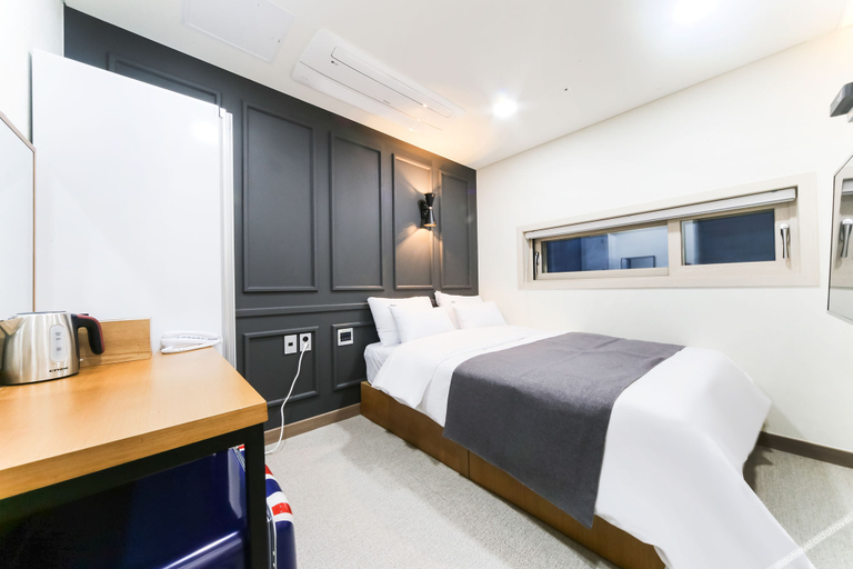 Bedroom 2, Ulleung With Ulleung, Ulleung