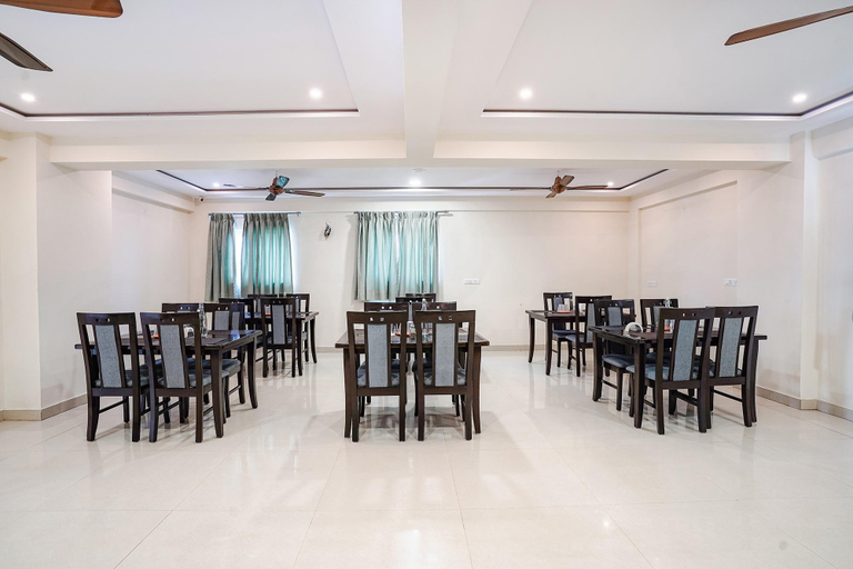 Food & Drinks 5, FabHotel Wonder Stay Suite Rooms - Nr. AECS Layout Main Road, Bangalore