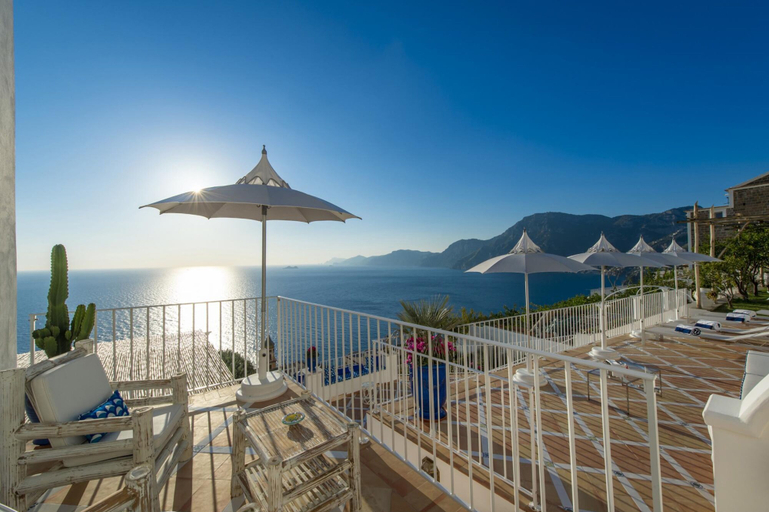 Room 3, Luxury Villa Malika - Breathtaking View of Capri and Positano, Salerno