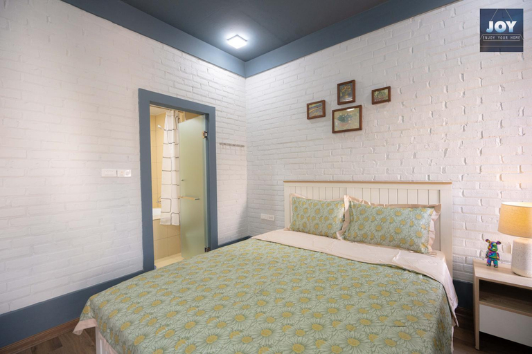 Bedroom 14