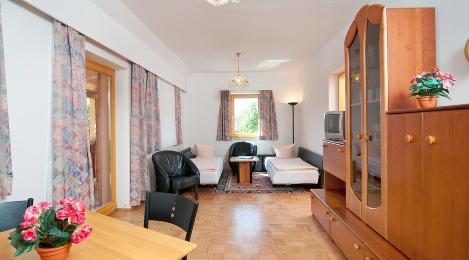 Others 5, Gastehaus Lutschounig, Villach Land