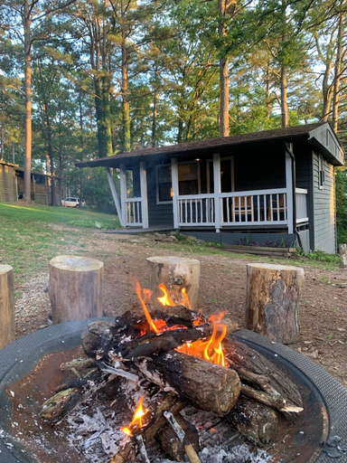 Exterior & Views, Airstream with Sunset Deck, Carroll