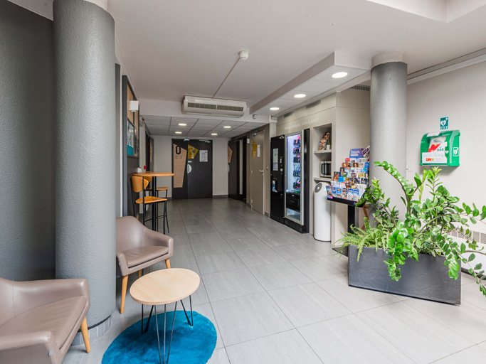 Public Area 2, B&B HOTEL Strasbourg Sud Ostwald, Bas-Rhin