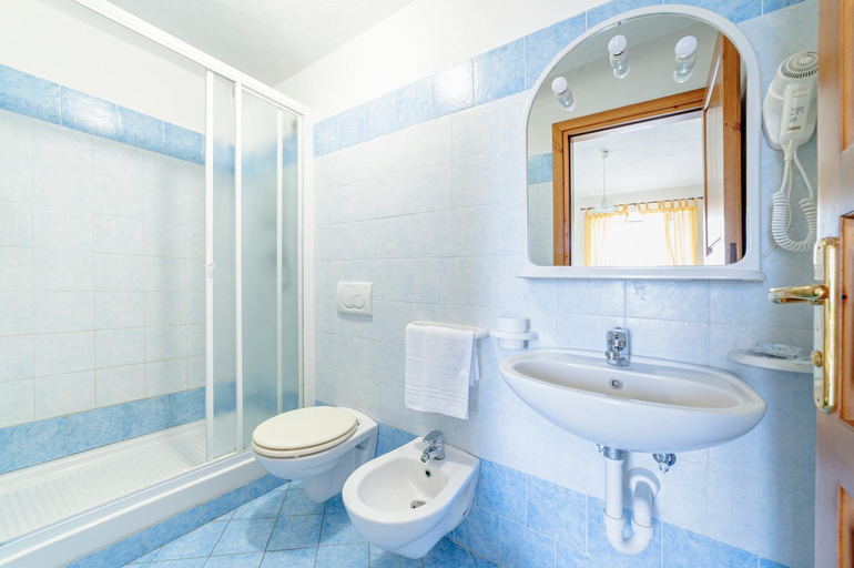 Bathroom 3, Hotel Poggio del Sole, Napoli