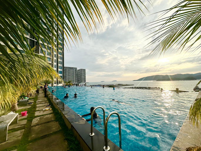 Sport & Beauty 2, Sunset Seaview Vacation Condos @ Jesselton Quay, Kota Kinabalu