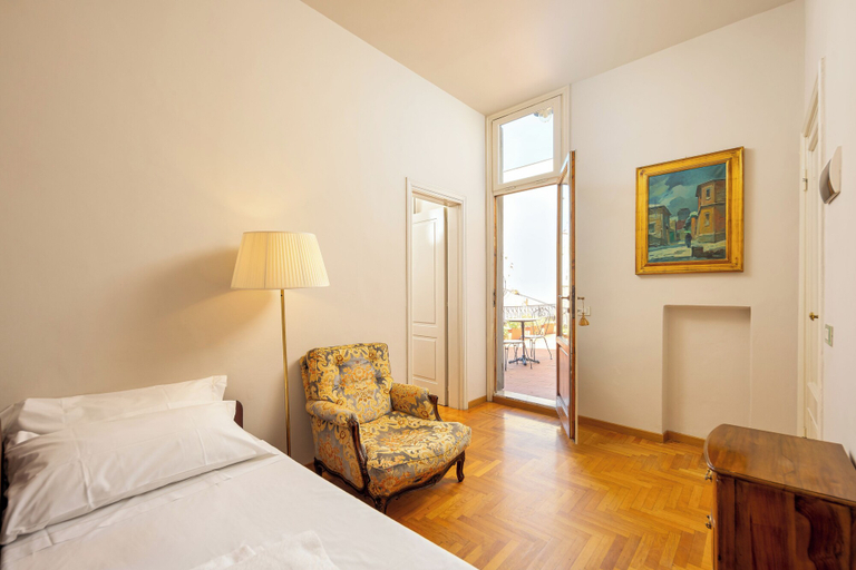 Bedroom 2, L'Antica Porta Boutique B&B, Florence