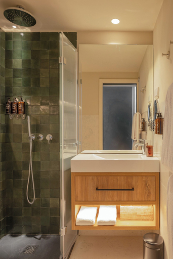 Bathroom 4, POSTCODE Liberdade, Lisbon