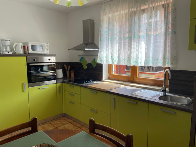 Others 2, Fabris Apartments with pool and top location near sea, Novigrad