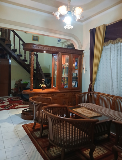 Others 2, Gestur First House (Syariah Hostel), Padang Pariaman