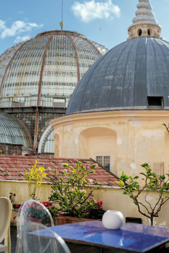 Exterior & Views, B&B Attico Partenopeo, Napoli