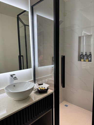 Bathroom 3, Grand Resort & Residences