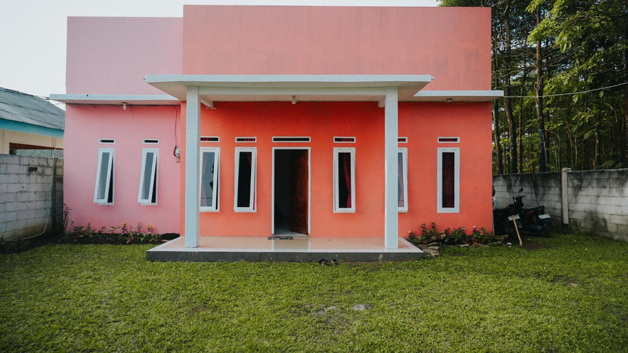 Public Area 2, Homestay sembiring, Bogor