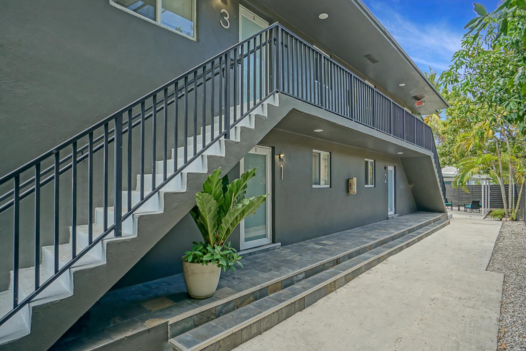 Exterior & Views 5, Elegant Wynwood Flats, Miami-Dade