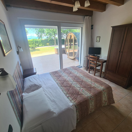 Bedroom 13