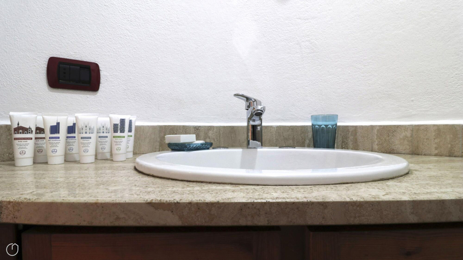 Bathroom 5, Italianway Easy - Bligny 64, Milano