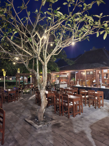Food & Drinks 4, Balkondes Tuksongo, Magelang