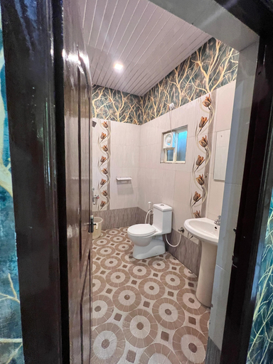 Bathroom, Plumeria Resort, Kodagu