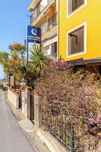 Exterior & Views 2, Luna e Stelle B&B, Cosenza