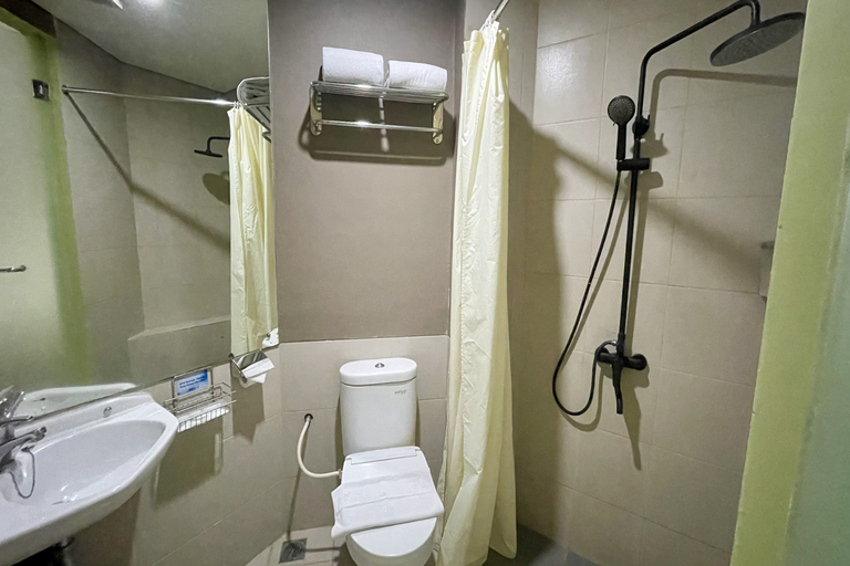 Bathroom 2