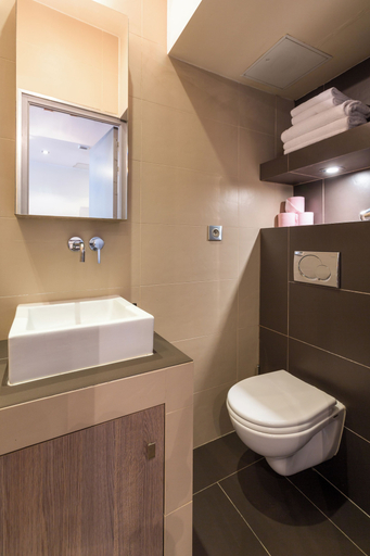 Bathroom 4, Le Marais Sicile, Paris