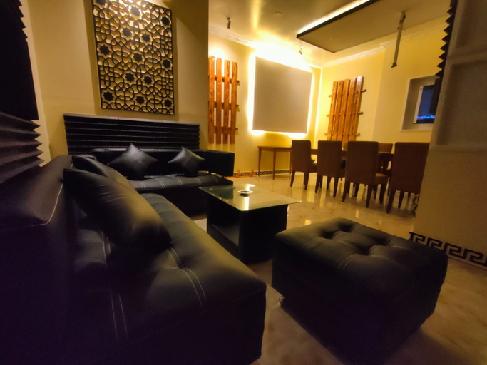 Others 5, Hotel Salon Fora Cafe Meeting & Karaoke Dago, Bandung