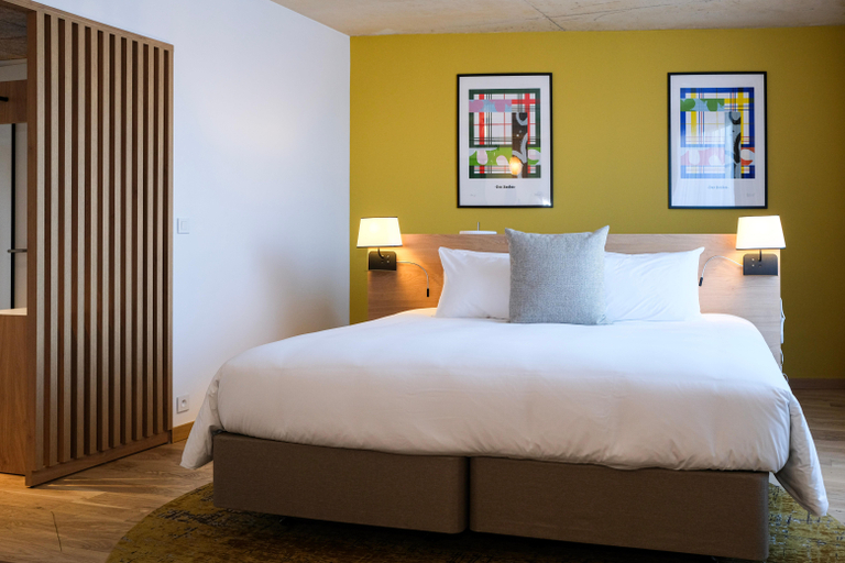 Bedroom 13