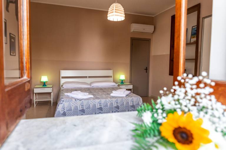 Bedroom 3, Albergo Baia Verde, Messina