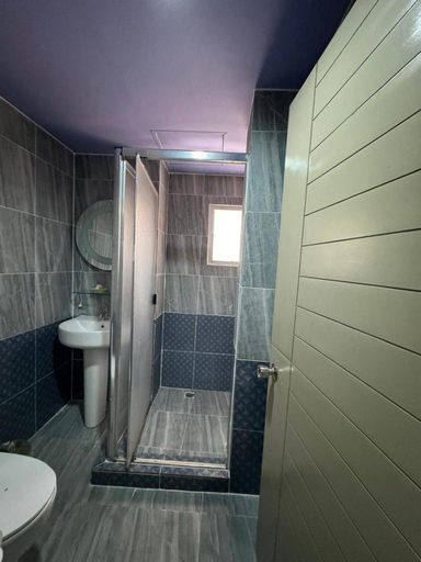 Bathroom 4, Orchid Inn@SKV3, Wattana