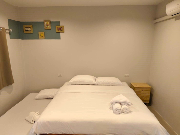Bedroom 2, Chiang Khan Dwelling, Chiang Khan