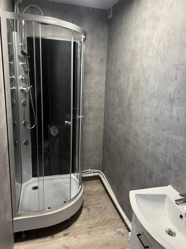 Bathroom, Pensjonat Pod Strzecha, Międzyrzecz