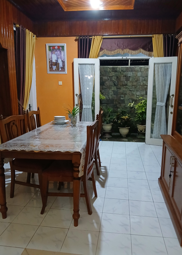 Others 4, Gestur First House (Syariah Hostel), Padang Pariaman