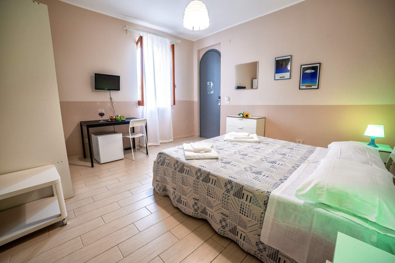 Bedroom 4, Albergo Baia Verde, Messina