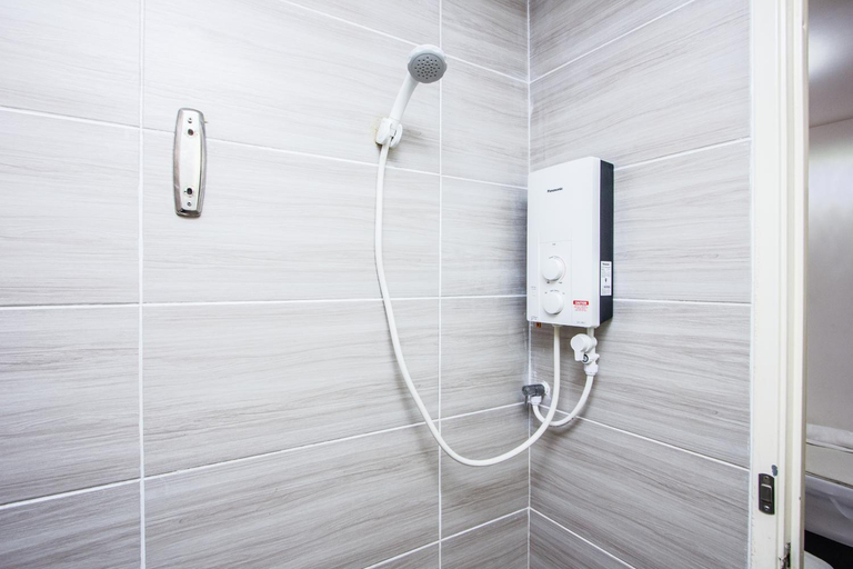 Bathroom 4