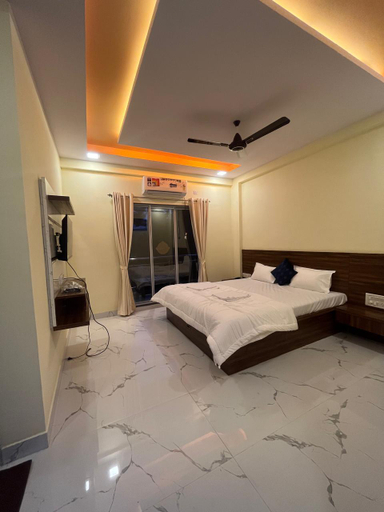 Bedroom 3, ILIF 2724 The Ocean Treat Hotel, Raigarh