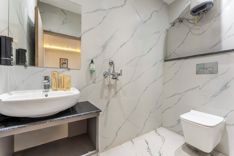 Bathroom 4, Treebo Divine Stay Prayagraj, Kaushambi