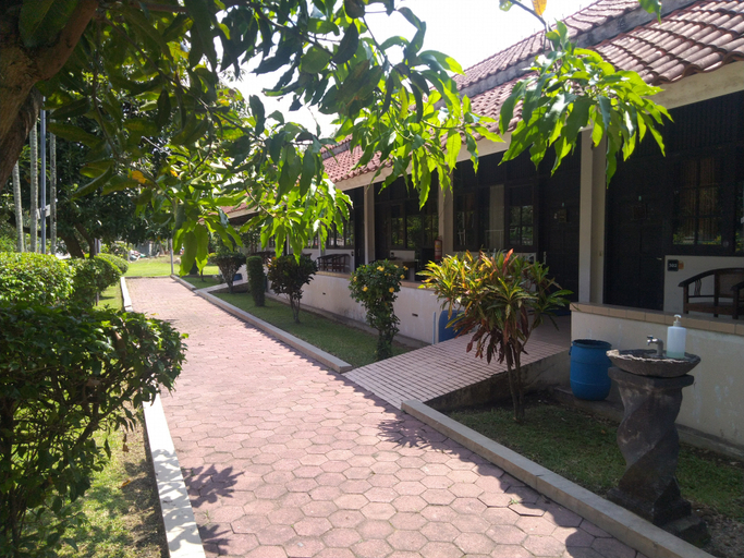 Others 5, Wisma Colomadu, Solo