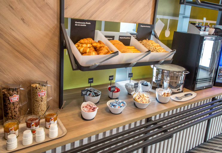 Food & Drinks 5, B&B Hotel Sainte-Maxime Golfe De Saint-Tropez, Var