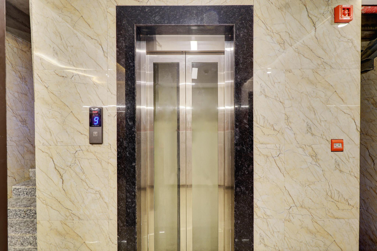 Public Area 3, Hotel Grace, Mumbai City