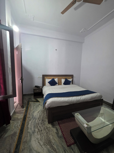 Bedroom 3, SIDDHI VINAYAK HOTEL AND BANQUET, Nainital