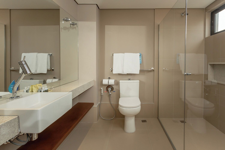 Bathroom 4, Hotel Roochelle Convention by Nobile, Curitiba