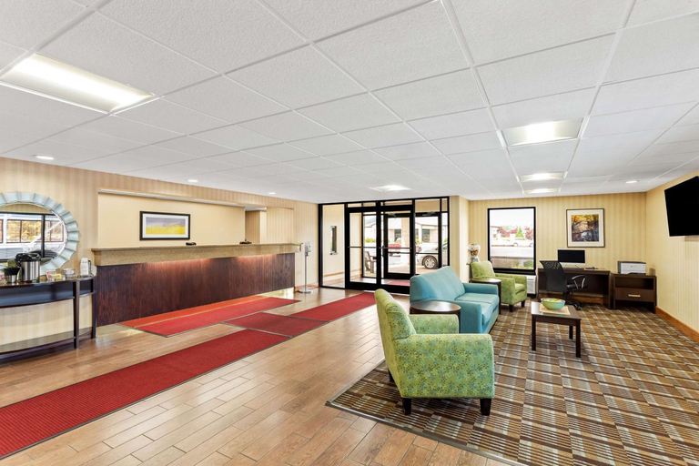 Public Area 2, SureStay by Best Western Grayson, Carter