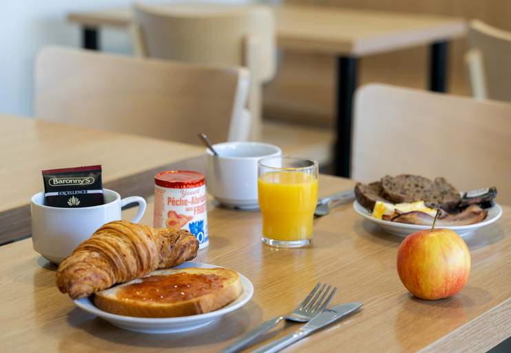 Food & Drinks 4, Hotel Lorient Lanester, Morbihan