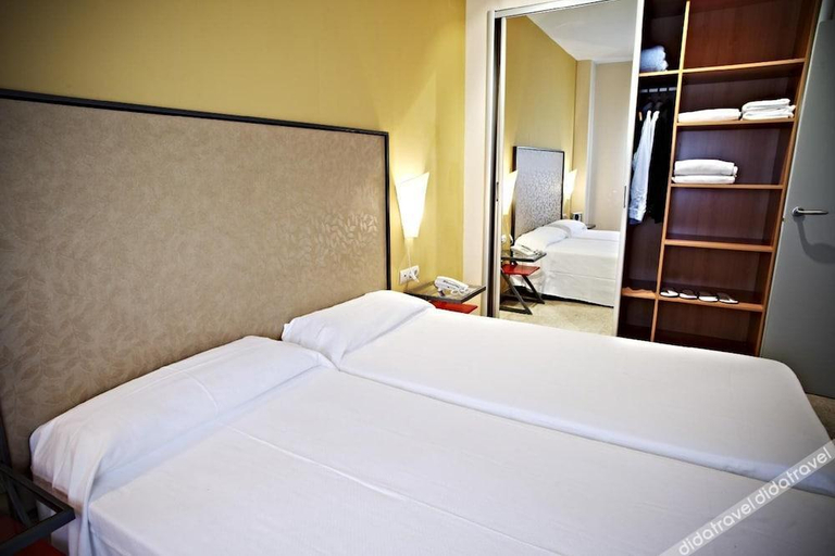 Bedroom 3, Vertice Sevilla Aljarafe, Sevilla