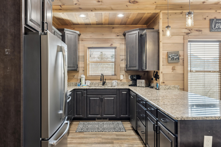 Others 5, Hawkeye Ridge 3 Bedroom Cabin by RedAwning, Sevier