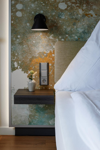 Bedroom 9