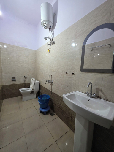 Bathroom 5, SIDDHI VINAYAK HOTEL AND BANQUET, Nainital