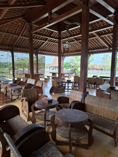 Food & Drinks 5, Balkondes Tuksongo, Magelang