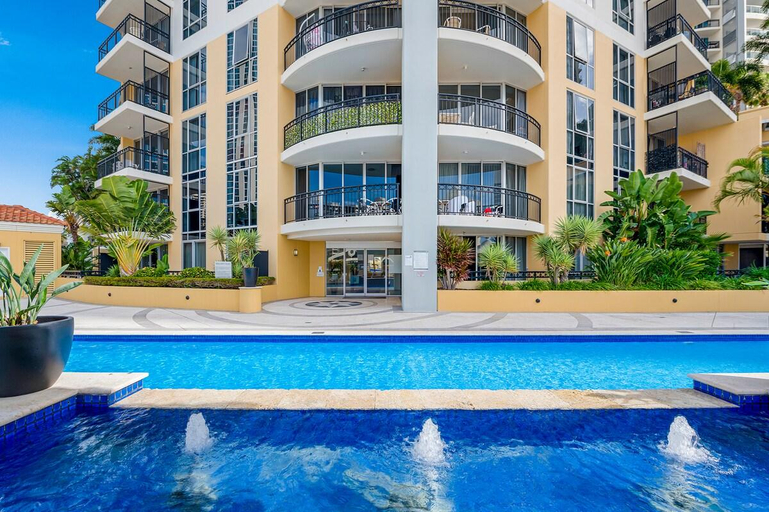 Others 5, Spectacular Ocean View: 3 Pools, Gym, Spa & Sauna, Gold Coast