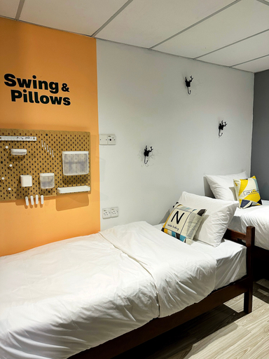 Bedroom 5, Swing & Pillows @ Beach Street, Pulau Penang